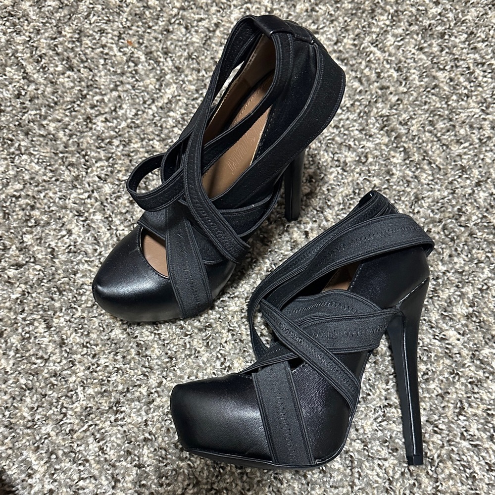 Colin Stuart Black Strappy Heels
